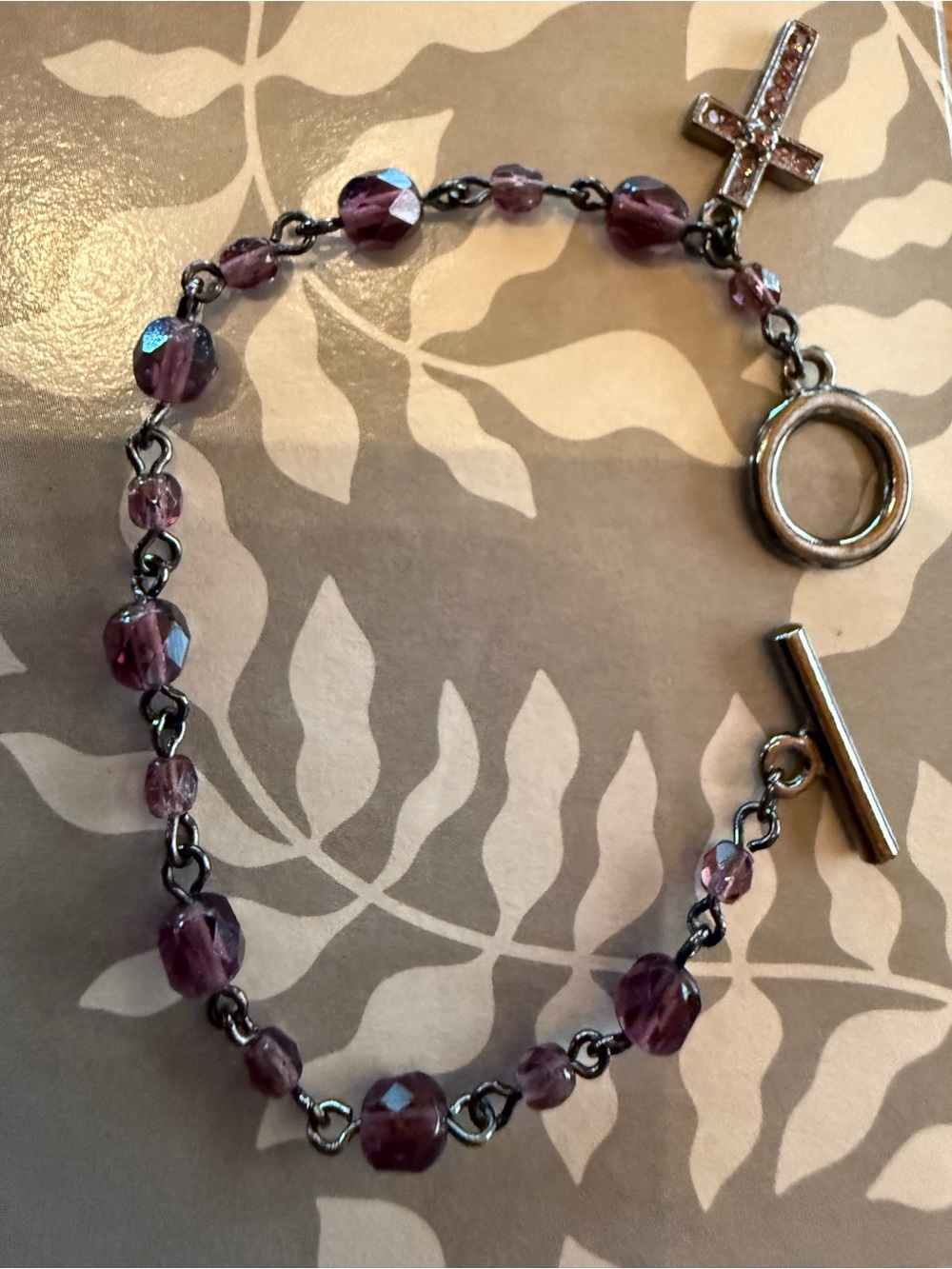 Elegant Women's Purple Beaded armband Rosary Cross Bracelet